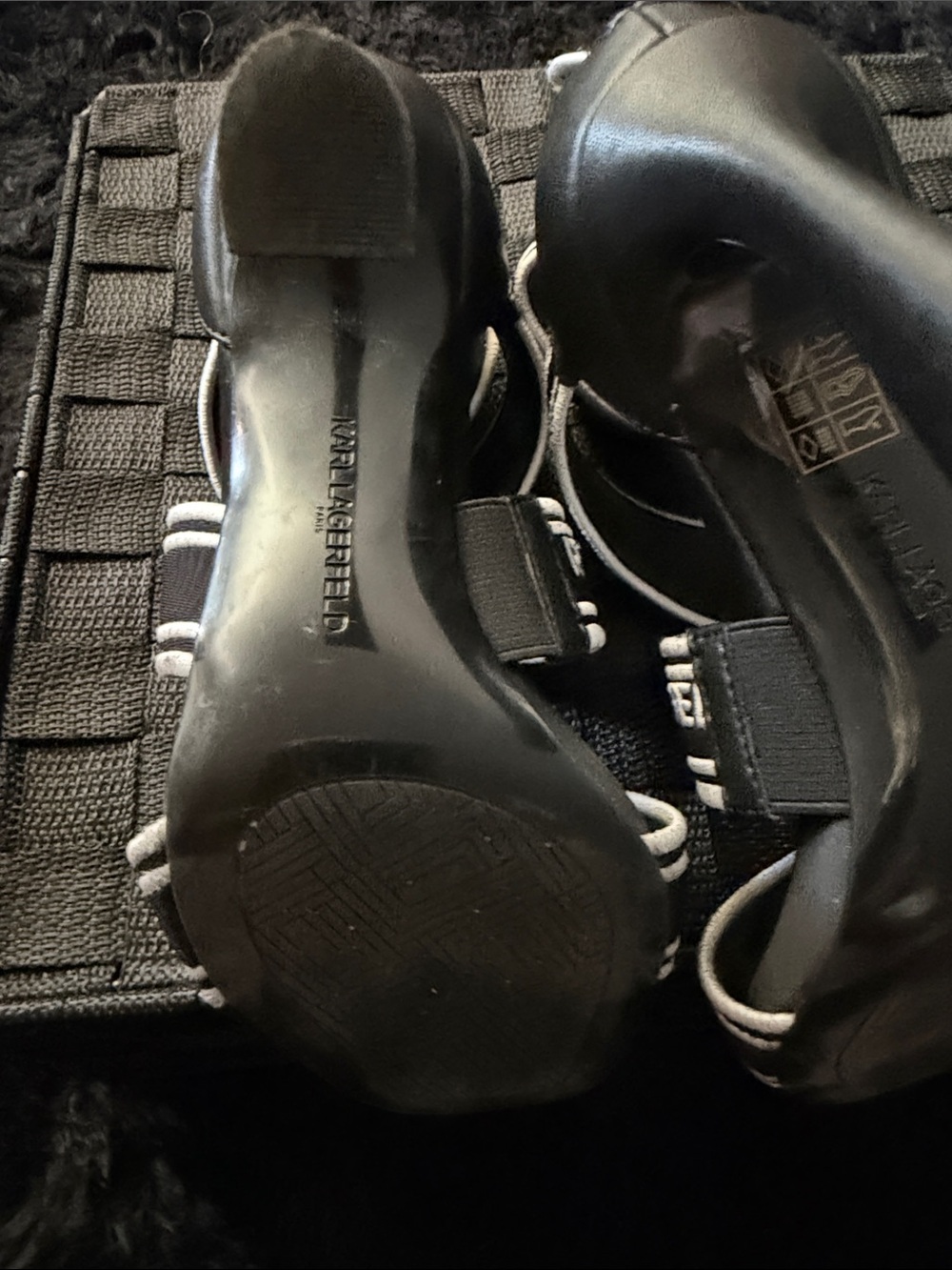 Karl Lagerfeld Black Strappy Logo Heeled Sandals - Picture 9 of 9